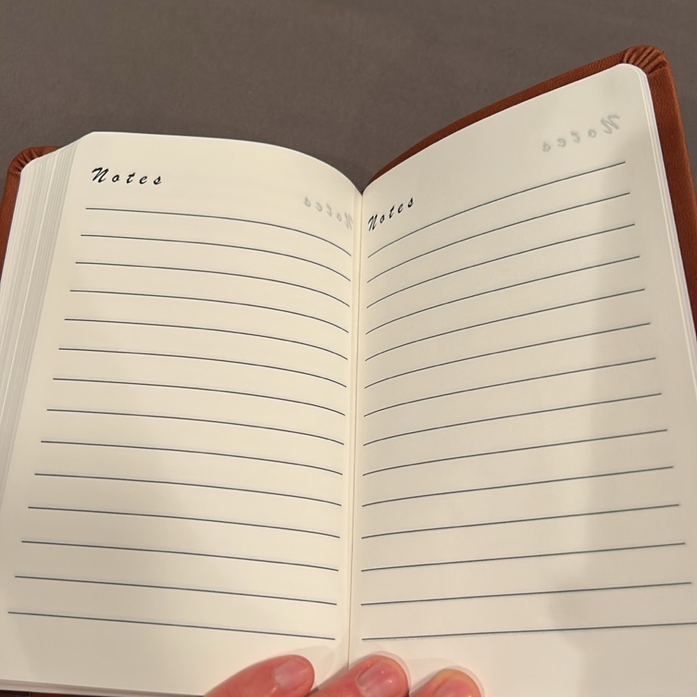 Words of Wisdom devotional book, journey through Psalms and Proverbs; Tyndale - Picture 5 of 8